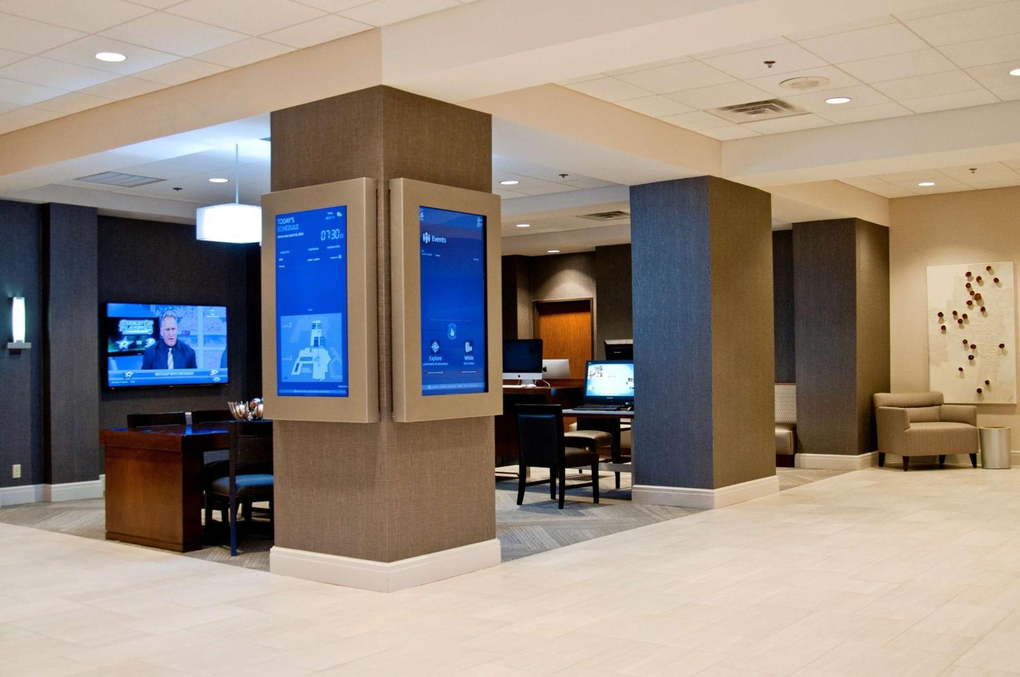 מלון Hilton ארלינגטון מראה חיצוני תמונה